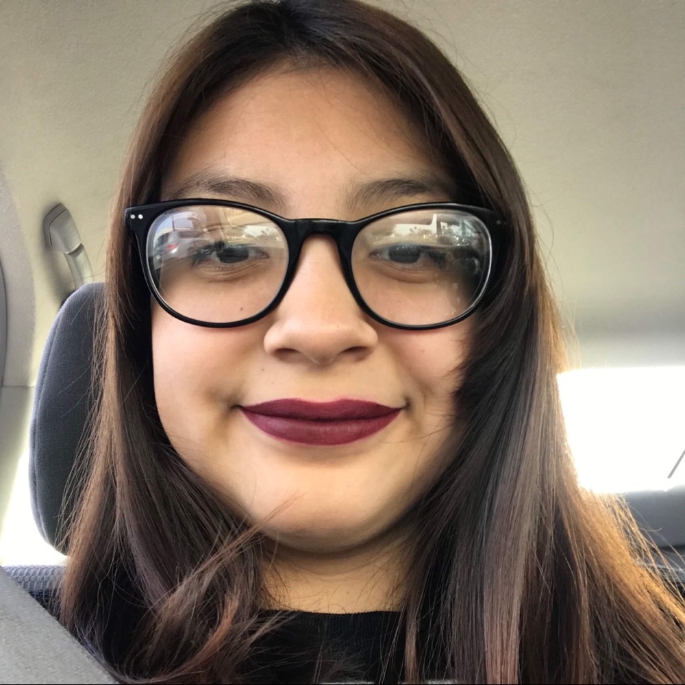 Meet your Posher, Angie